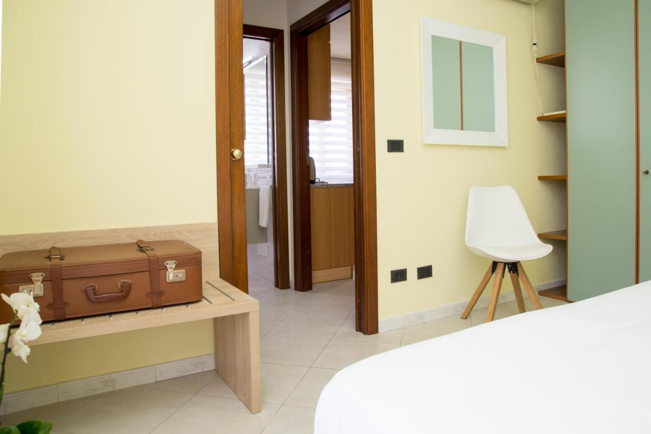 Mariarita Apartment Альгеро Екстер'єр фото